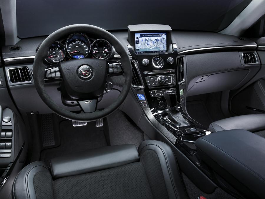  Cadillac CTS-V Coupe 2010 года  (фото 262 из 315)